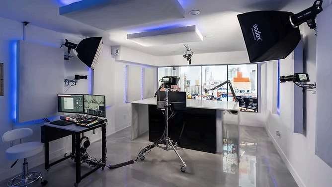 760 Media photo studio room